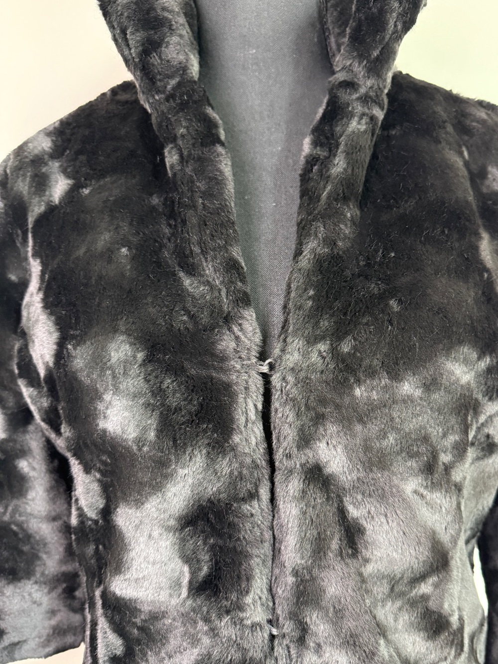 Merona Faux Fur Bolero Jacket Black Sz S - Picture 2 of 7